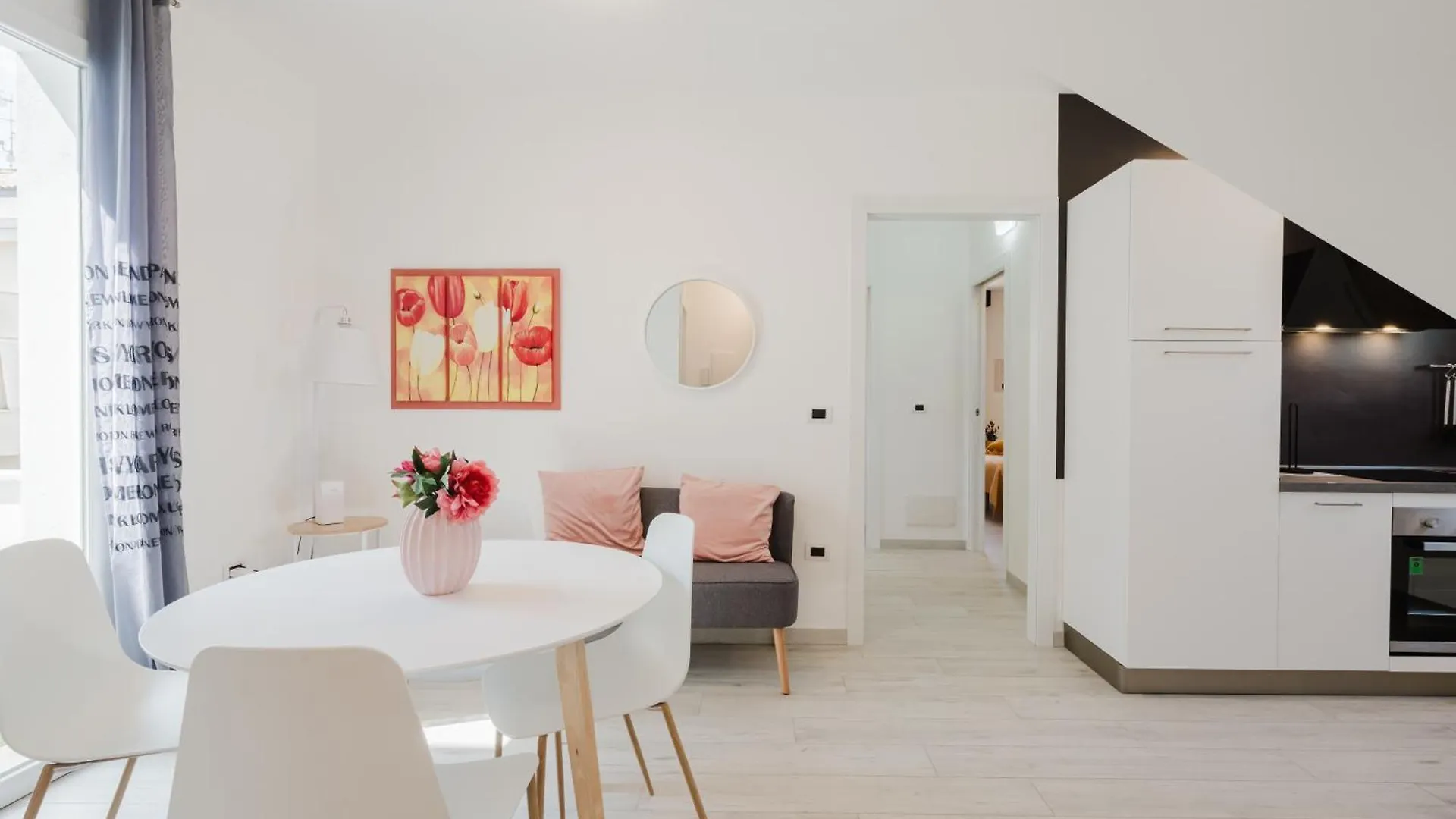 Fabrizio'S Apartment Сорсо
